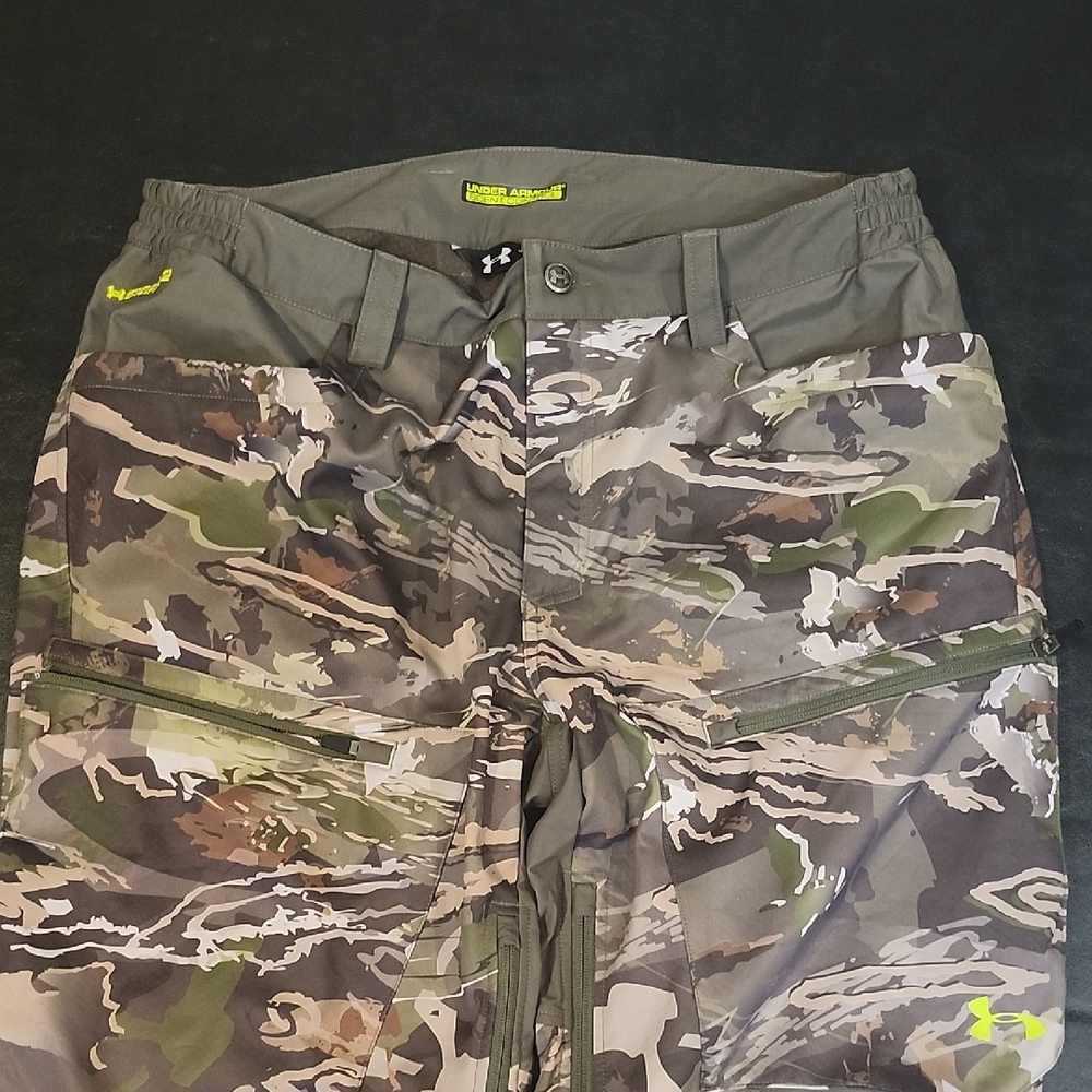 Under Armour Multi-Color Camouflage Pants